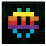 invader_apple_space3
