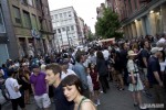 img_5419_exterior_crowd_a