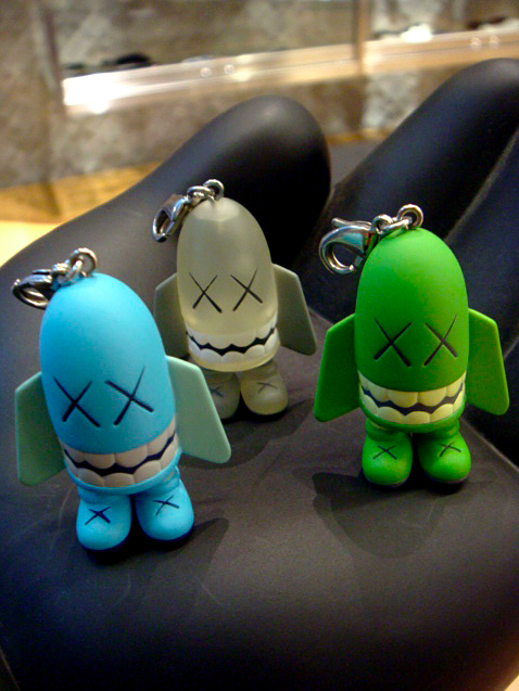 KAWS Blitz Keychain Green - US