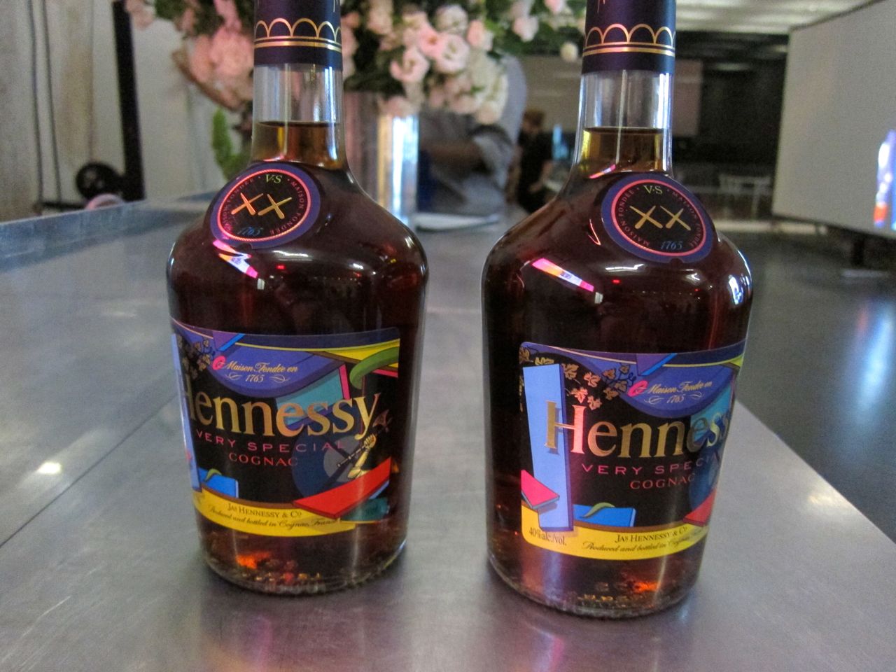 ＊軒尼詩獻給狂野的藝術家：Futura x Hennessy Special Cognac Bottle 6