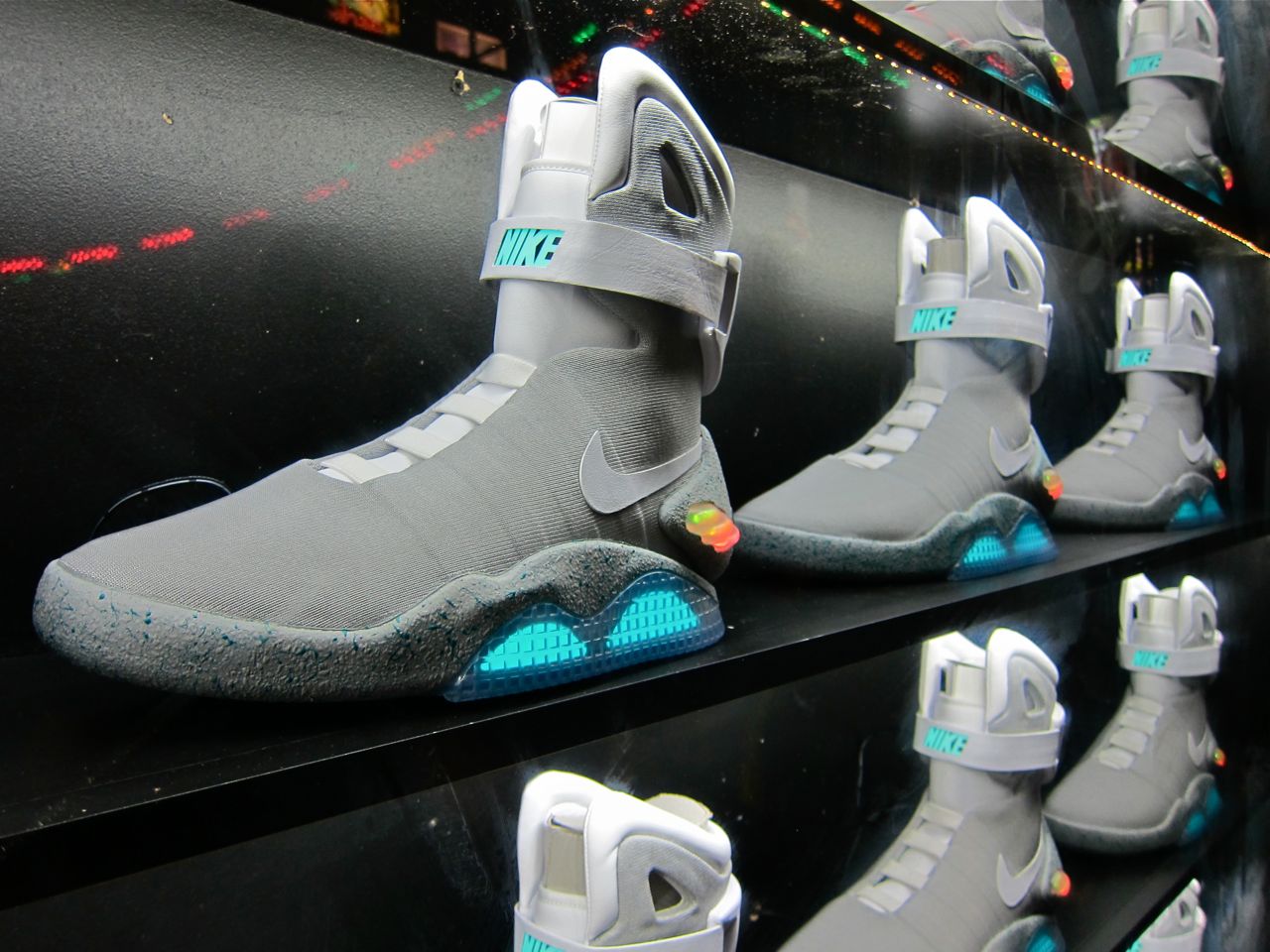 back to the future air mag scene