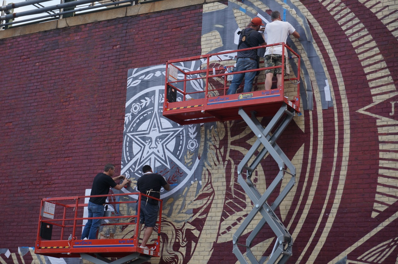Shepard Fairey NYC streets 13 AM 01