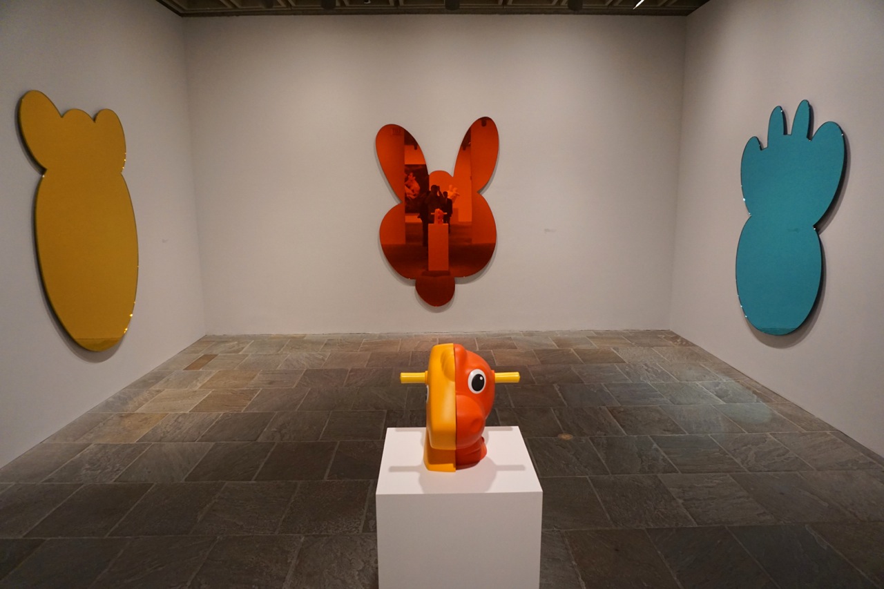 Jeff Koons Whitney Museum Retrospective AM 01